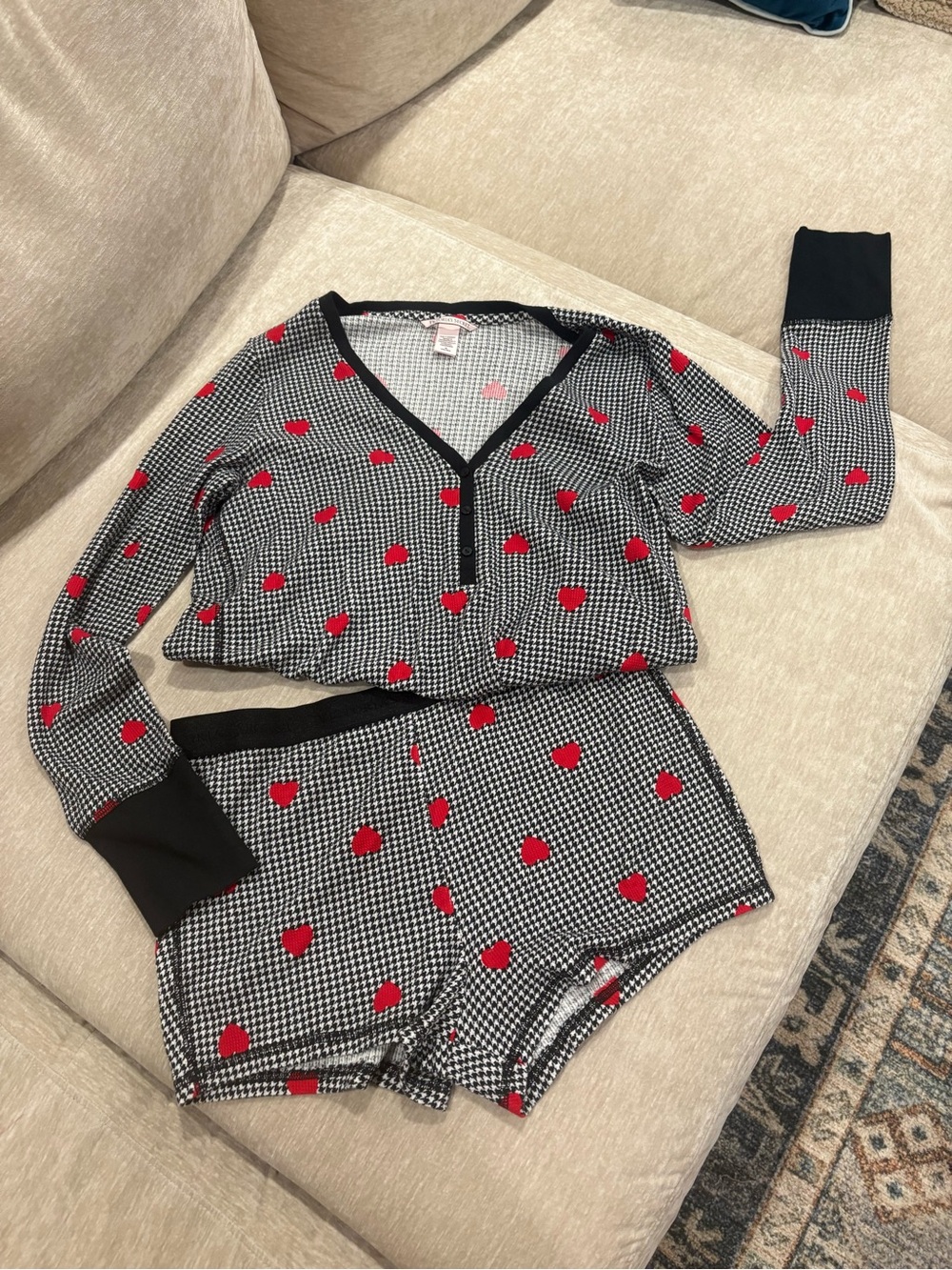 Victoria's Secret Black & White Houndstooth Pajama Set with Red Hearts